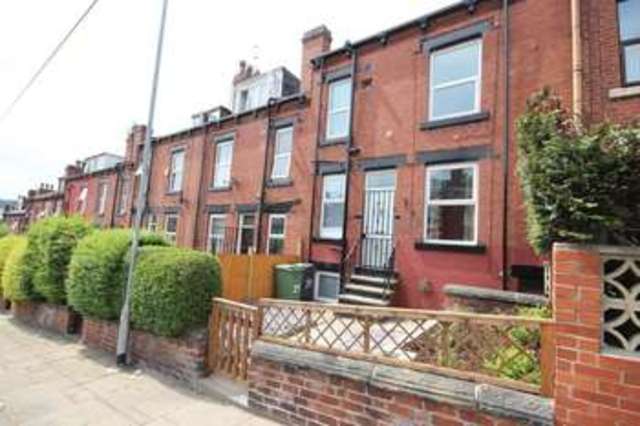  Image of 2 bedroom Terraced house to rent in Bankfield Terrace Burley Leeds LS4 at Bankfield Terrace Burley Leeds, LS4 2RE