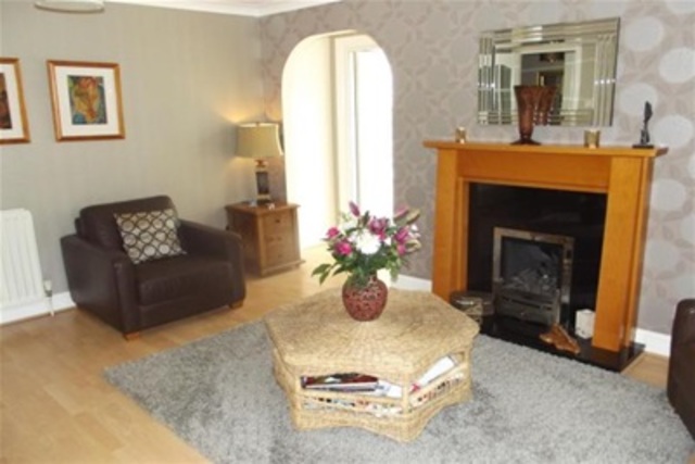  Image of 4 bedroom Detached house to rent in Barbush Dunblane FK15 at Dunblane Stirling Stirling, FK15 0FE