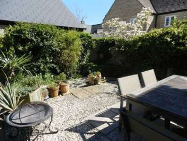  Image of 4 bedroom Detached house for sale in Barcelona Drive Minchinhampton Stroud GL6 at Barcelona Drive Minchinhampton Stroud, GL6 9DS