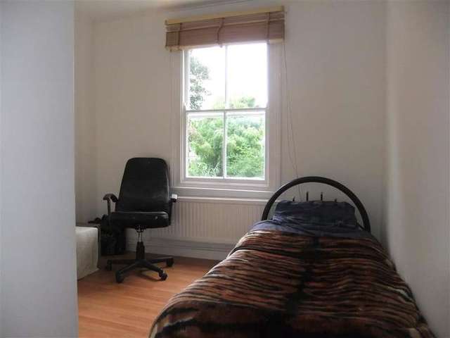  Image of 4 bedroom Terraced house for sale in Barrett Road London E17 at Walthamstow London Walthamstow, E17 9ES