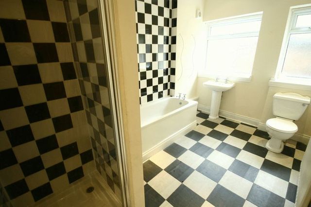  Image of 2 bedroom Flat to rent in Bayswater Road Jesmond Newcastle upon Tyne NE2 at Bayswater Road Array Jesmond, NE2 3HP