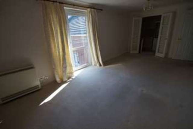  Image of 1 bedroom Retirement Property for sale in Beach Road Weston-super-Mare BS23 at Beach Road  Weston-Super-Mare, BS23 1DH