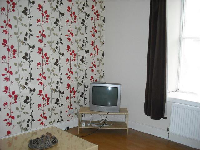  Image of 2 bedroom Flat to rent in Benvie Road Dundee DD2 at West End Dundee Dundee, DD2 2LH
