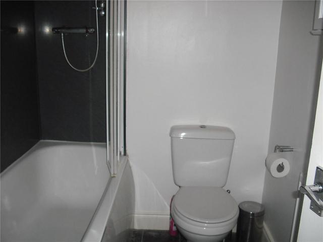  Image of 2 bedroom Flat to rent in Benvie Road Dundee DD2 at West End Dundee Dundee, DD2 2LH
