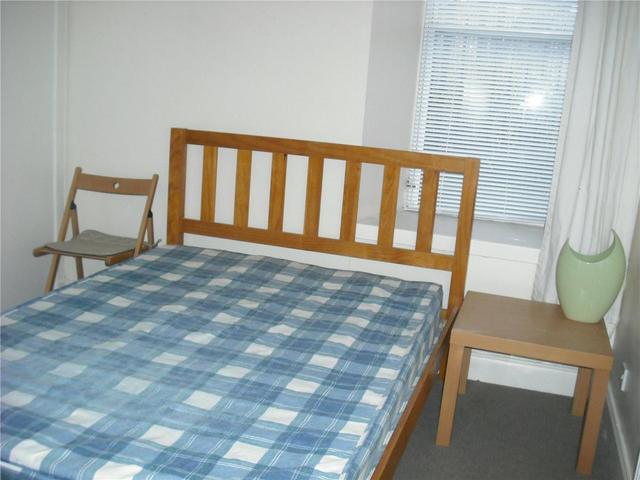  Image of 2 bedroom Flat to rent in Benvie Road Dundee DD2 at West End Dundee Dundee, DD2 2LH