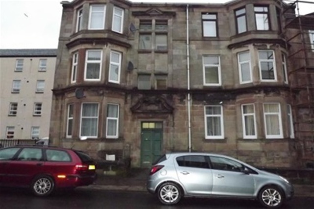  Image of 2 bedroom Flat to rent in Binnie Street Gourock PA19 at Gourock Inverclyde Inverclyde, PA19 1JS