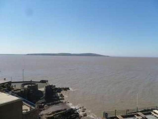  Image of 2 bedroom Flat for sale in Birnbeck Road Weston-super-Mare BS23 at 49 Birnbeck Road  Weston-Super-Mare, BS23 2EF