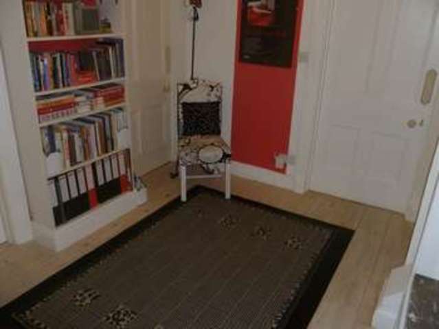  Image of 2 bedroom Flat for sale in Birnbeck Road Weston-super-Mare BS23 at 49 Birnbeck Road  Weston-Super-Mare, BS23 2EF