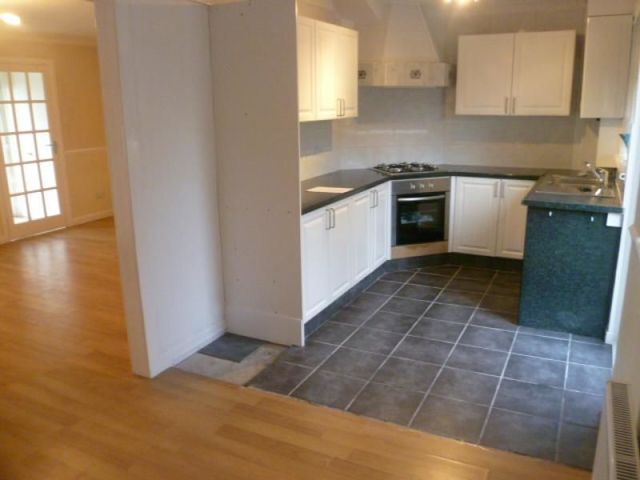  Image of 2 bedroom Semi-Detached house to rent in Boden Quadrant Motherwell ML1 at Motherwell North Lanarkshire North Lanarkshire, ML1 3UX