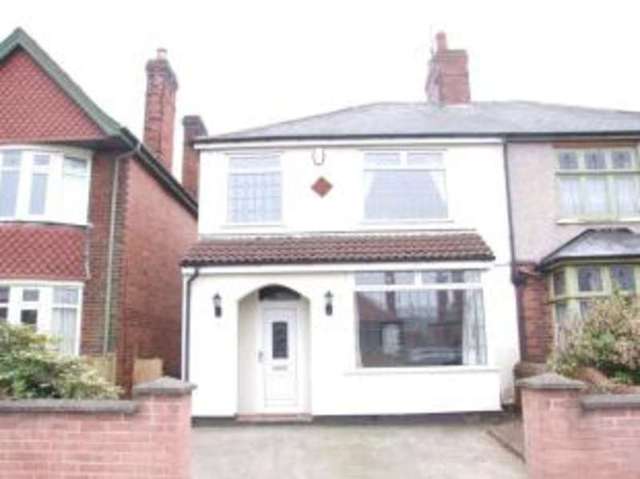  Image of 3 bedroom Semi-Detached house for sale in Bourne Avenue Kirkby-in-Ashfield Nottingham NG17 at Kirkby-in-Ashfield Nottingham Kirkby in Ashfield, NG17 7FD