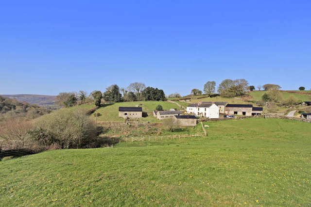  Image of 6 bedroom Property for sale in Bovey Tracey Newton Abbot TQ13 at Bovey Tracey Devon Lustleigh, TQ13 9NX