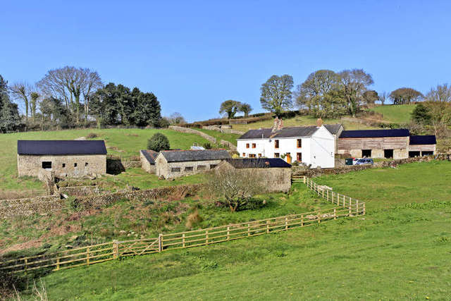  Image of 6 bedroom Property for sale in Bovey Tracey Newton Abbot TQ13 at Bovey Tracey Devon Lustleigh, TQ13 9NX