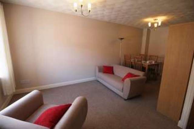 Image of 2 bedroom Terraced house to rent in Bowling Green Croft York YO31 at Bowling Green Croft  York, YO31 8FY