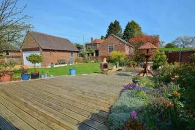  Image of 3 bedroom Detached house for sale in Box Tree Lane Postcombe Thame OX9 at Box Tree Lane  Postcombe, OX9 7DS