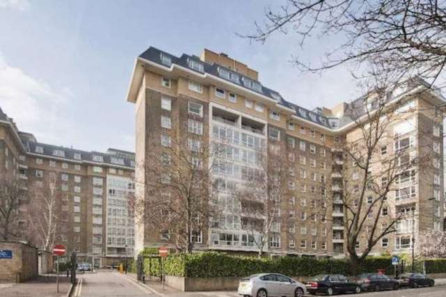  Image of 3 bedroom Flat to rent in St. Johns Wood Park London NW8 at St John`s Wood Park St John`s Wood London, NW8 6NL