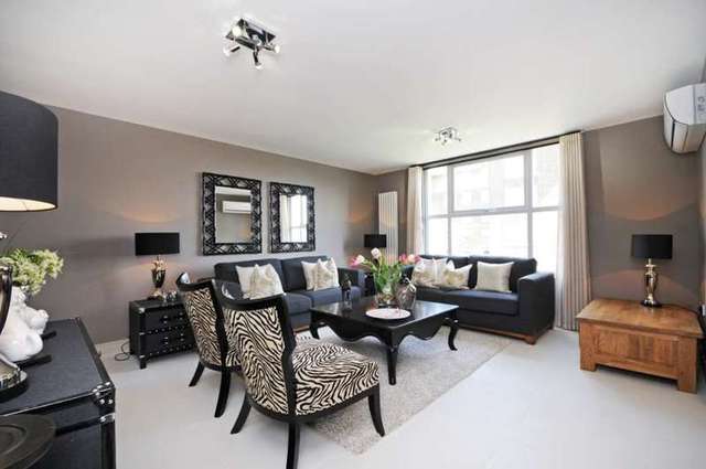  Image of 3 bedroom Flat to rent in St. Johns Wood Park London NW8 at St John`s Wood Park St John`s Wood London, NW8 6NL