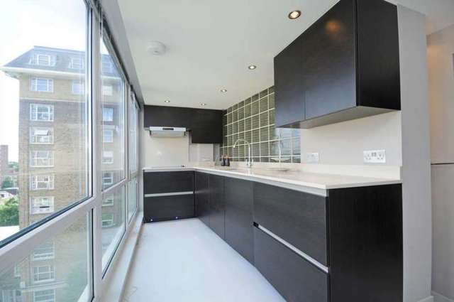  Image of 3 bedroom Flat to rent in St. Johns Wood Park London NW8 at St John`s Wood Park St John`s Wood London, NW8 6NL