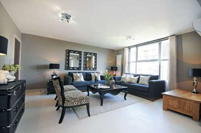  Image of 3 bedroom Flat to rent in St. Johns Wood Park London NW8 at St John`s Wood Park St John`s Wood London, NW8 6NL