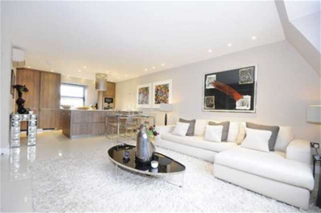  Image of 4 bedroom Flat to rent in St. Johns Wood Park London NW8 at London, NW8 6NH