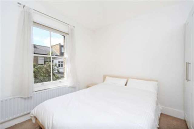  Image of 3 bedroom Detached house to rent in Brackley Terrace London W4 at London, W4 2HJ