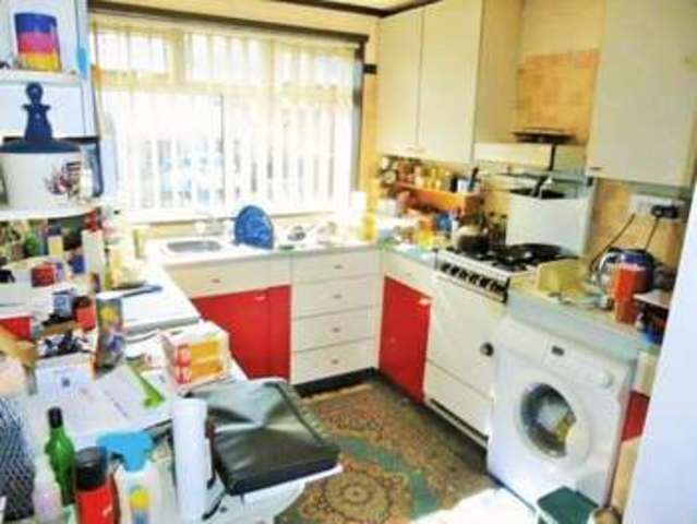  Image of 2 bedroom Detached house for sale in Brandon Crescent Shaw Oldham OL2 at Brandon Crescent Shaw Oldham, OL2 7YB