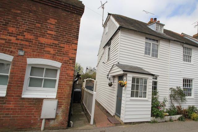  Image of 2 bedroom Terraced house for sale in Bridewell Lane Tenterden TN30 at Tenterden, TN30 6EY