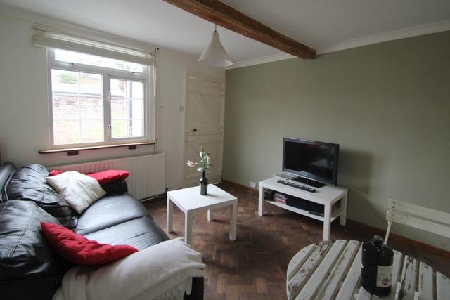  Image of 2 bedroom Terraced house for sale in Bridewell Lane Tenterden TN30 at Tenterden, TN30 6EY