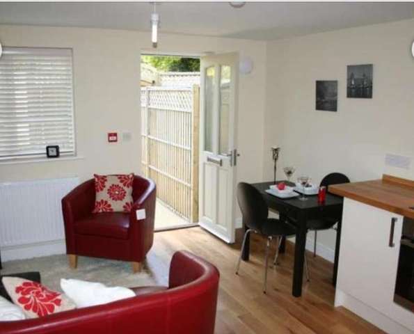  Image of 1 bedroom Flat for sale in Victoria Grove Bridport DT6 at Bridport, DT6 3AG