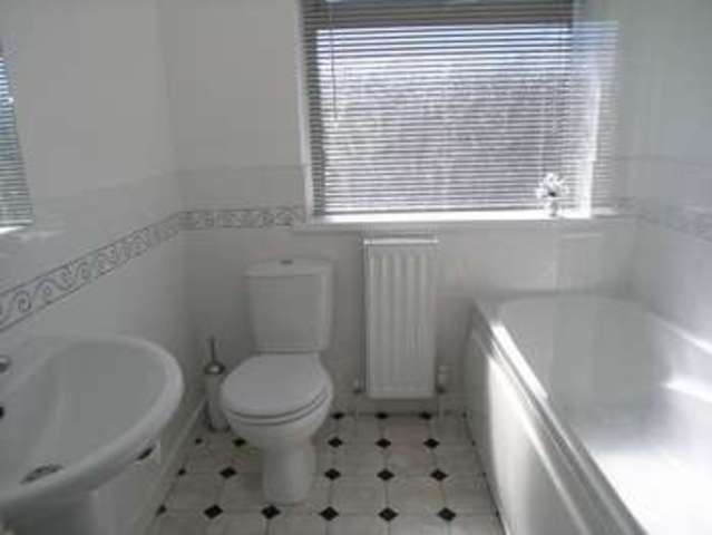  Image of 3 bedroom Semi-Detached house for sale in High Street Pensnett Brierley Hill DY5 at High Street Pensnett Brierley Hill, DY5 4JF