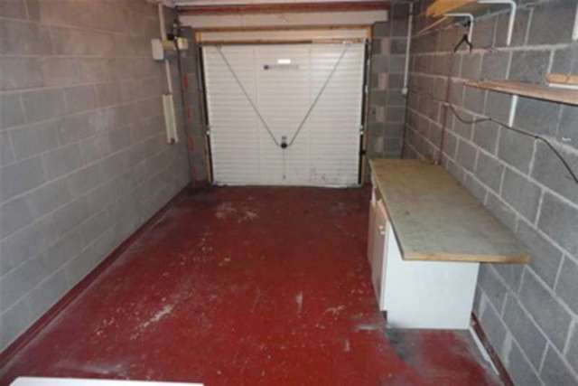  Image of 3 bedroom Property to rent in Brock Farm Court North Shields NE30 at North Shields, NE30 2BH