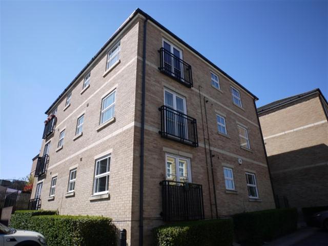  Image of 2 bedroom Ground Flat for sale in Broom Mills Road Farsley Pudsey LS28 at Farsley  Farsley, LS28 5GR