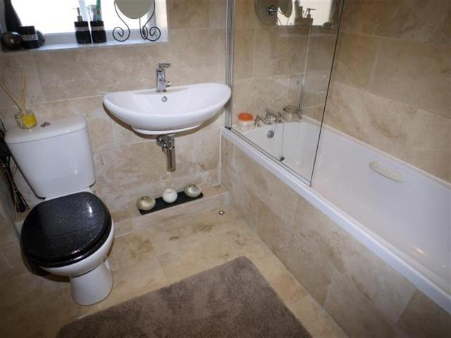  Image of 2 bedroom Ground Flat for sale in Broom Mills Road Farsley Pudsey LS28 at Farsley  Farsley, LS28 5GR
