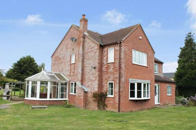  Image of 4 bedroom Detached house to rent in Browston Lane Browston Great Yarmouth NR31 at Browston Great Yarmouth Bradwell, NR31 9DL