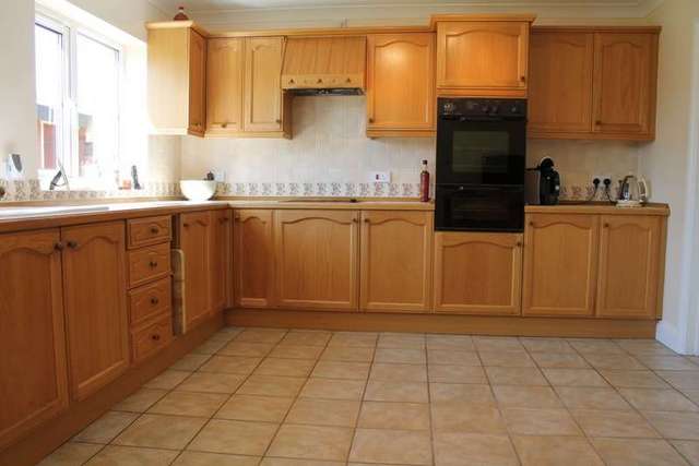  Image of 4 bedroom Detached house to rent in Browston Lane Browston Great Yarmouth NR31 at Browston Great Yarmouth Bradwell, NR31 9DL