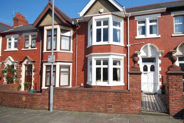  Image of 3 bedroom Terraced house for sale in Brynhyfryd Avenue Newport NP20 at Brynhyfryd Avenue  Newport, NP20 4FY