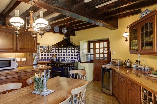  Image of 4 bedroom Detached house for sale in Southend Road Bungay NR35 at 65 Southend Road Bungay Bungay, NR35 1DN