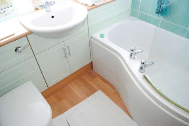 Image of 3 bedroom Terraced house for sale in Bush Elms Road Hornchurch RM11 at Hornchurch, RM11 1LU