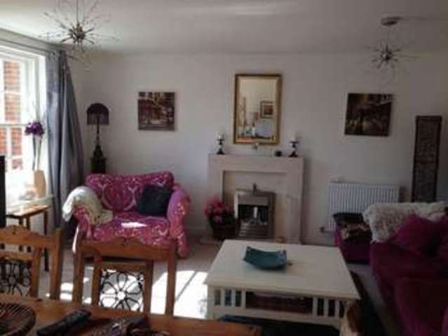  Image of 4 bedroom Detached house for sale in Buttercup Close Salisbury SP2 at Buttercup Close  Salisbury, SP2 8FA