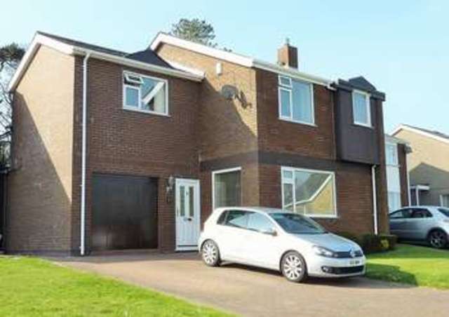  Image of 4 bedroom Detached house for sale in Cae Berllan Caernarfon LL55 at Cae Berllan  Caernarfon, LL55 1HH