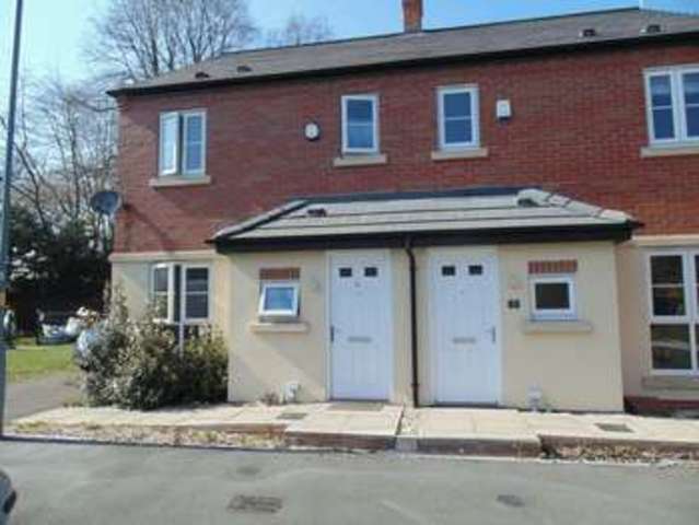  Image of 3 bedroom Semi-Detached house to rent in Cambridge Crescent Edgbaston Birmingham B15 at Cambridge Crescent Edgbaston Birmingham, B15 2JD