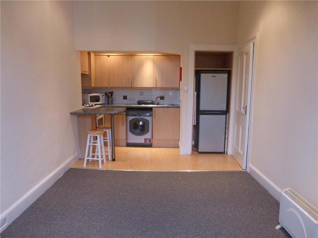  Image of 1 bedroom Flat to rent in Cambusnethan Street Edinburgh EH7 at Abbeyhill Edinburgh Edinburgh, EH7 5UA