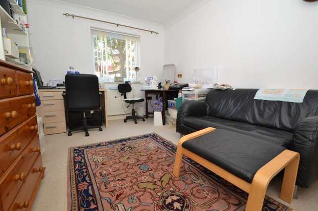  Image of 2 bedroom Flat for sale in Canford Cliffs Road Canford Cliffs Poole BH13 at 162-164 Canford Cliffs Road  Poole, BH13 7EJ