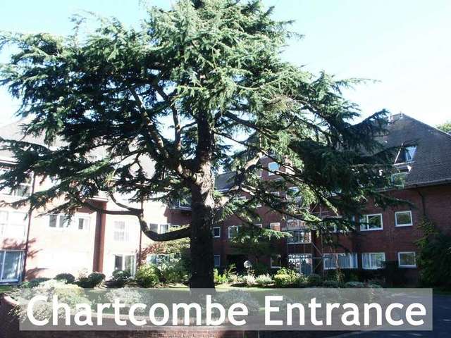  Image of 2 bedroom Flat for sale in Canford Cliffs Road Canford Cliffs Poole BH13 at 162-164 Canford Cliffs Road  Poole, BH13 7EJ