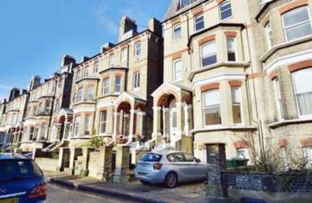  Image of 2 bedroom Flat to rent in Cannon Place London NW3 at Cannon Place Hampstead London, NW3 1EH