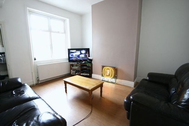  Image of 4 bedroom Detached house to rent in Cartington Terrace Heaton Newcastle upon Tyne NE6 at Cartington Terrace Array Byker, NE6 5SE