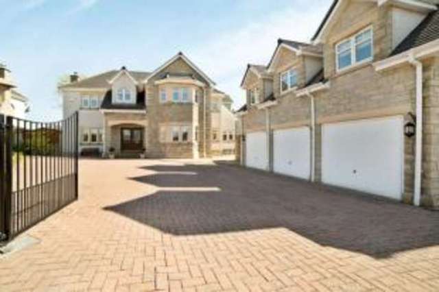  Image of 5 bedroom Detached house for sale in Castle View Airth Falkirk FK2 at Airth Falkirk Airth, FK2 8GE