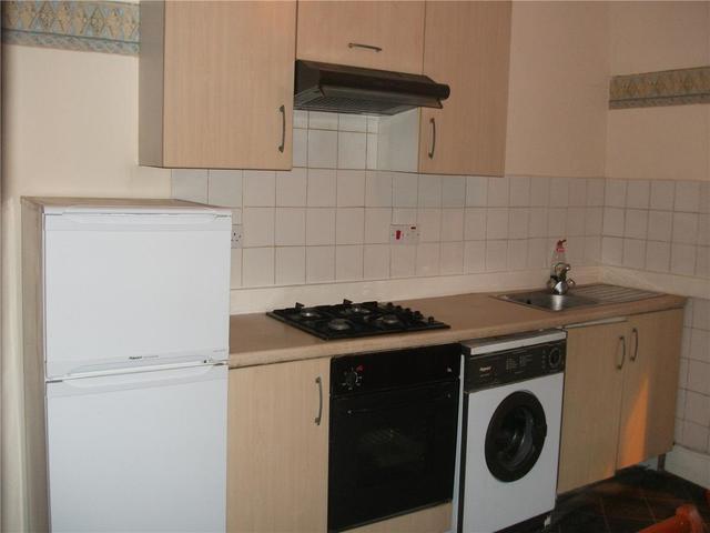  Image of 1 bedroom Flat to rent in Cathcart Road Glasgow G42 at Govanhill Glasgow Glasgow, G42 8SG