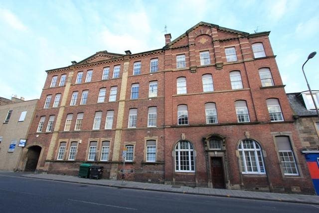  Image of 2 bedroom Flat to rent in Causewayside Edinburgh EH9 at Newington Edinburgh Edinburgh, EH9 1PH