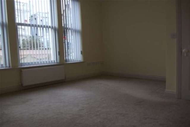  Image of 1 bedroom Flat to rent in Cavendish Road Southsea PO5 at Southsea, PO5 2DG