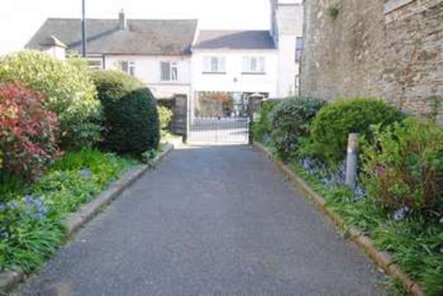  Image of 1 bedroom Retirement Property for sale in Saltash PL12 at Saltash, PL12 6DQ